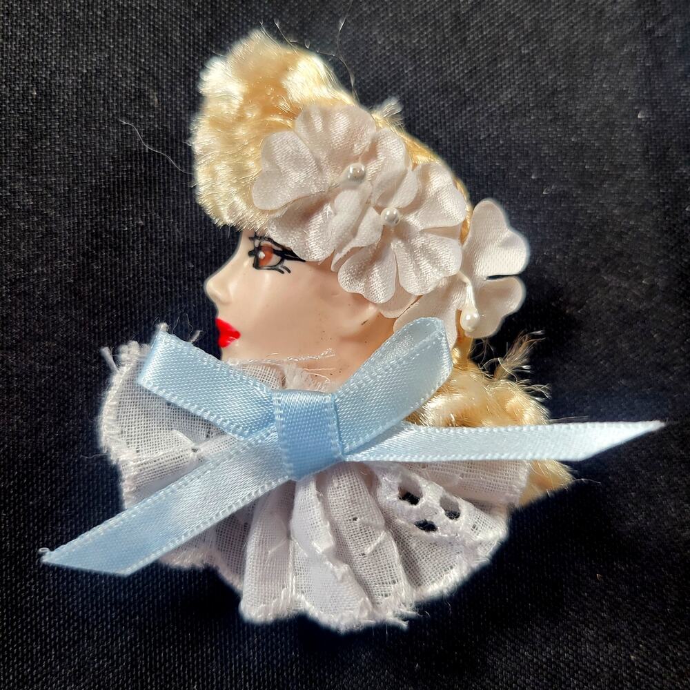Glamour Lady Head Brooch Face With White Lace and Blue Ribbon 1980's Gift Box